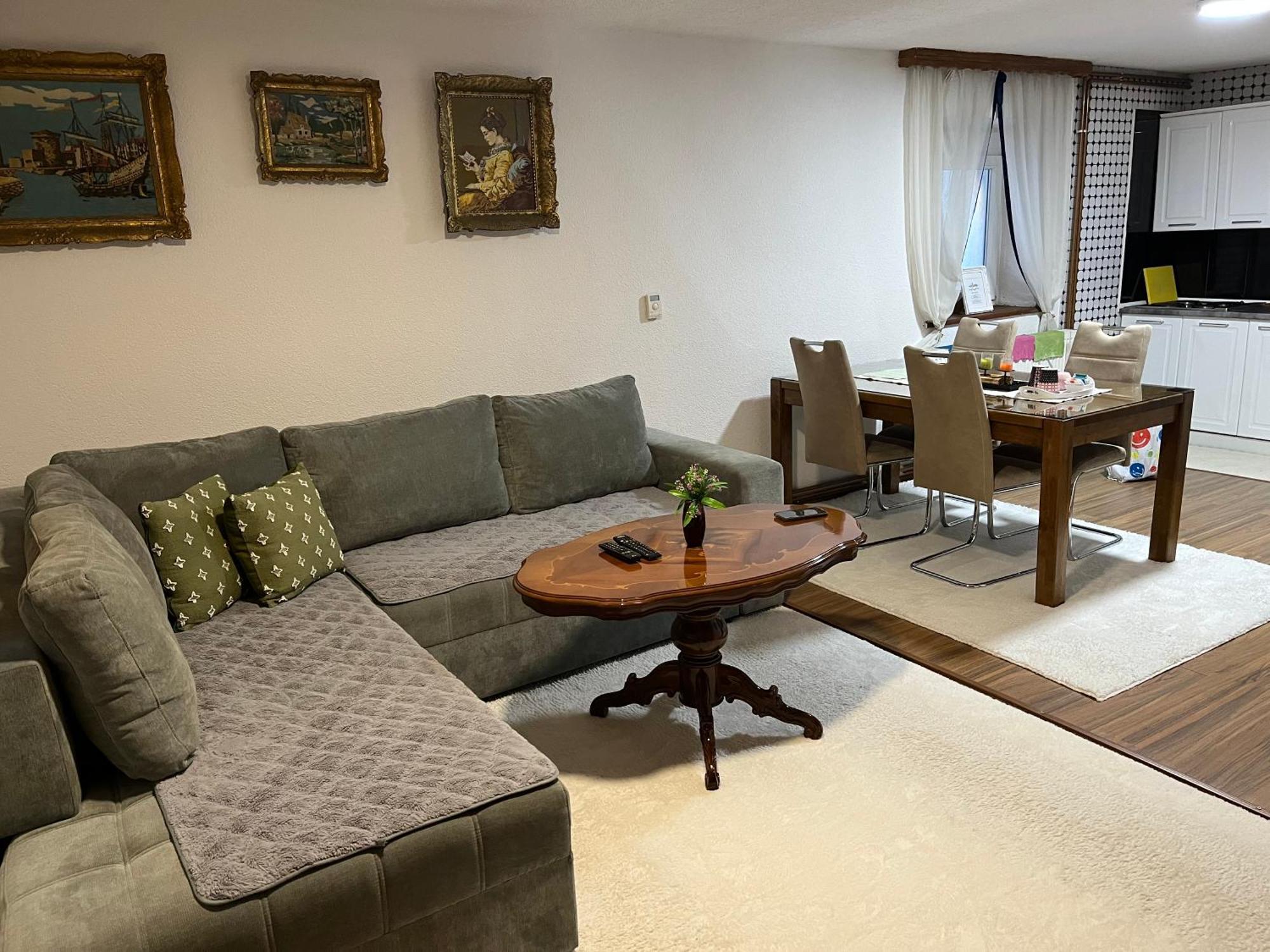 Apartman House Jasmina Bihac Exterior photo